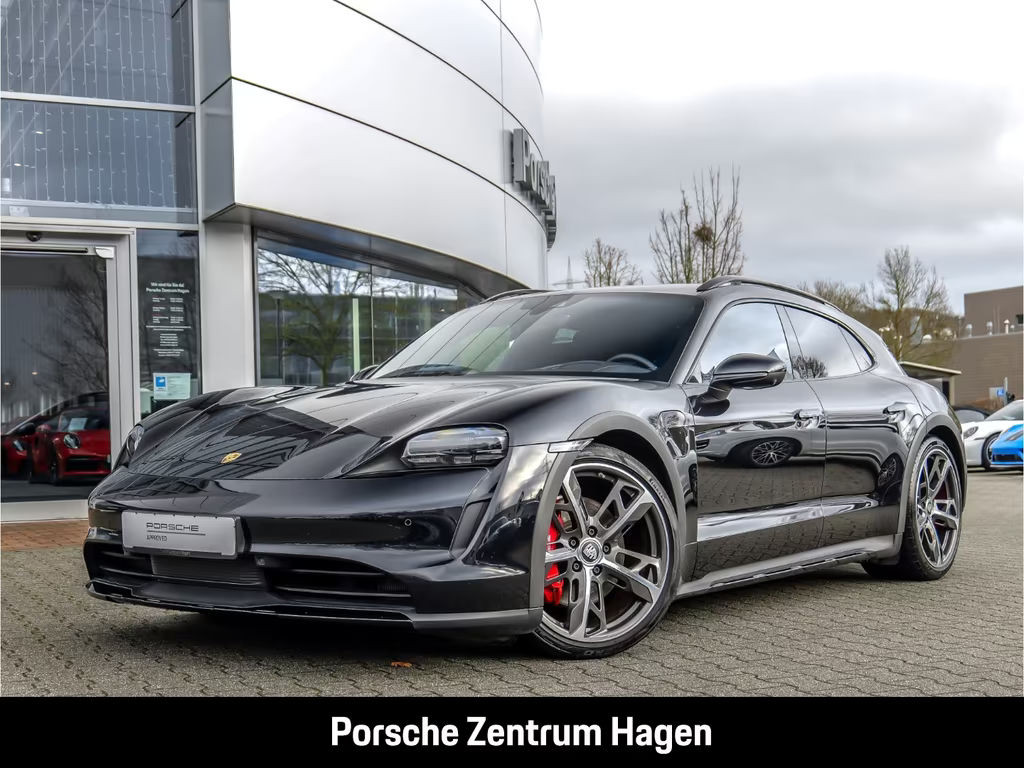 Porsche Taycan 4S Cross Turismo