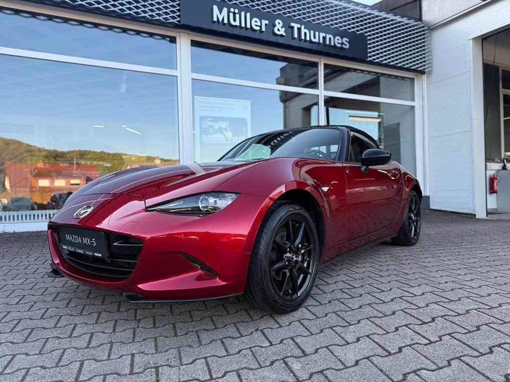 Mazda MX-5 SkyActiv Advantage