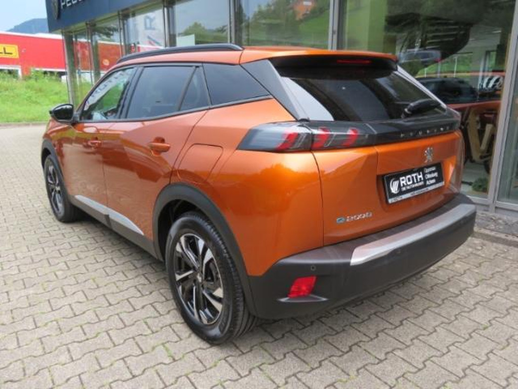 Peugeot e-2008