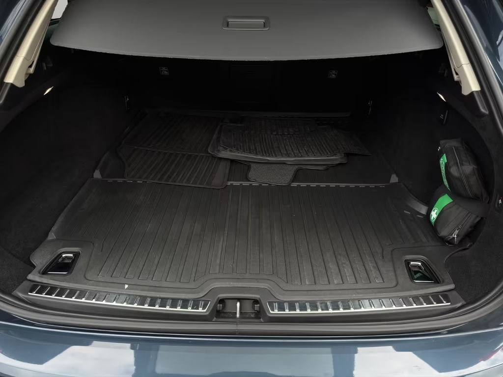 Volvo V90 Cross Country
