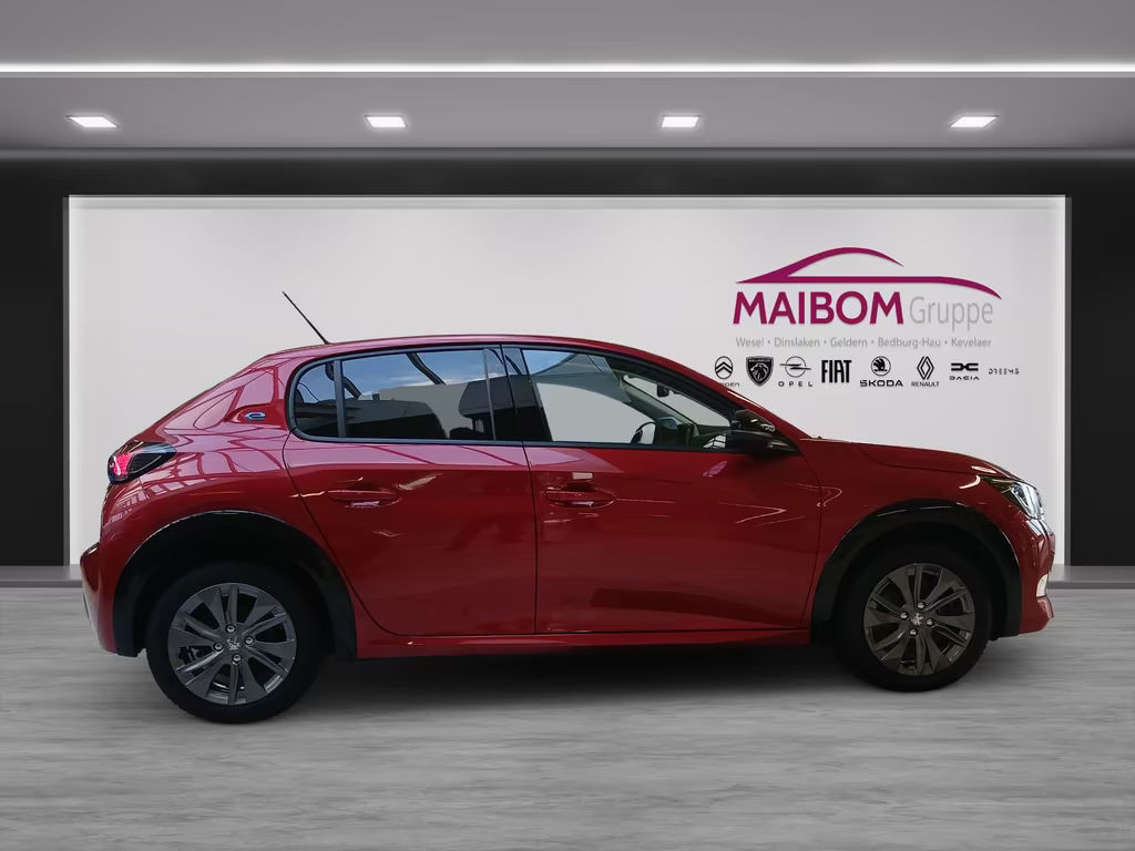 Peugeot e-208