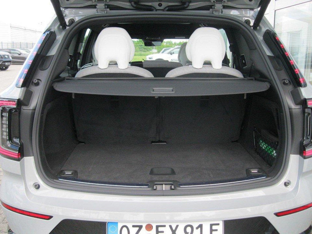 Volvo EX90