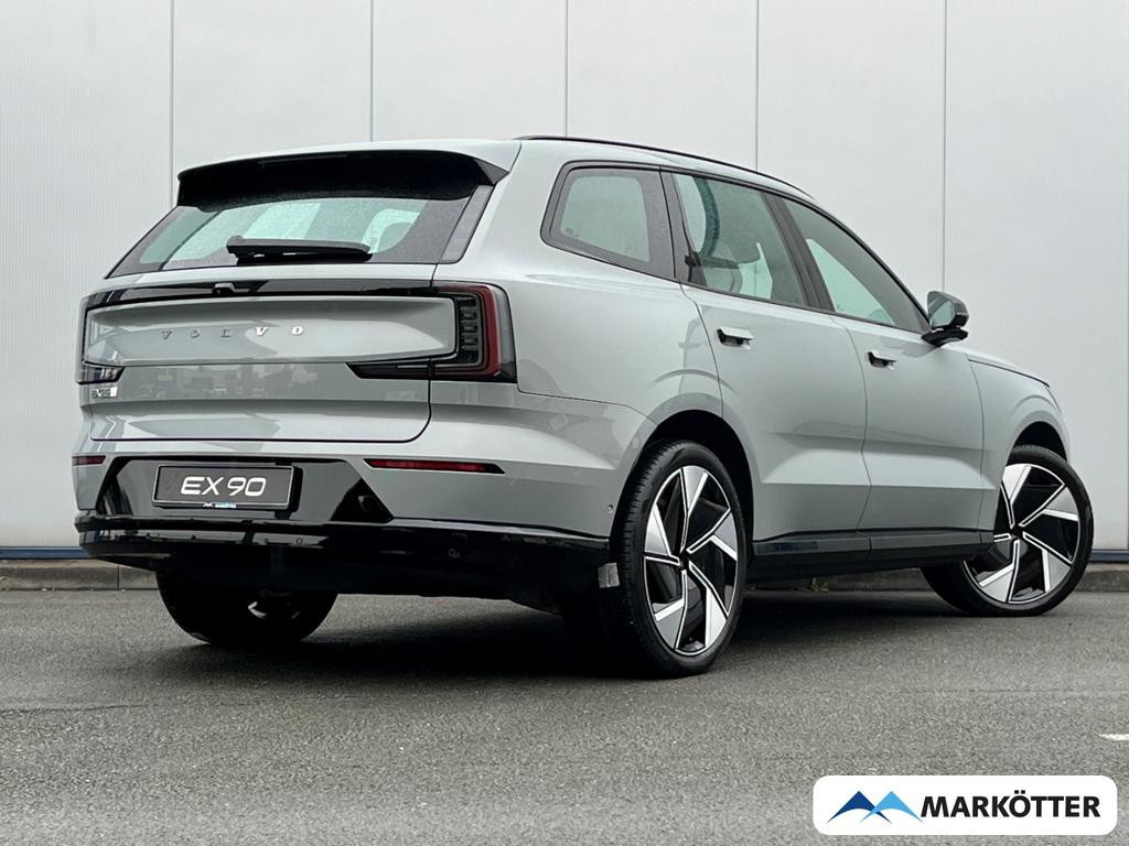 Volvo EX90