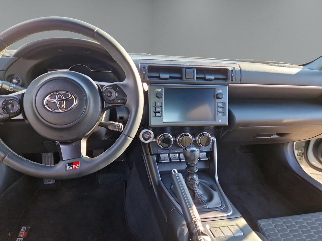 Toyota GR86