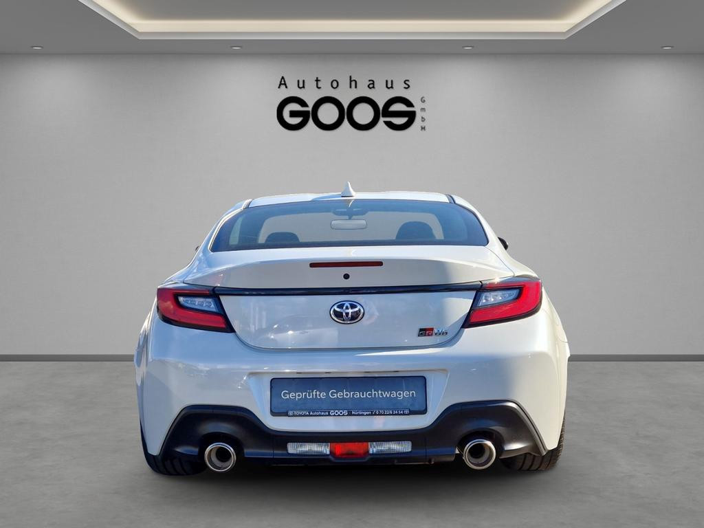 Toyota GR86
