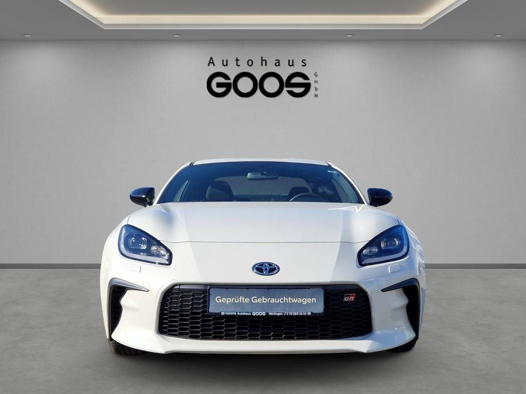 Toyota GR86