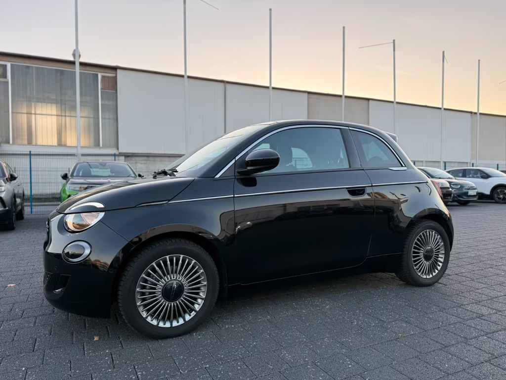 Fiat 500e Style | Totwinkel | Kamera | Sitzhzg | PDC
