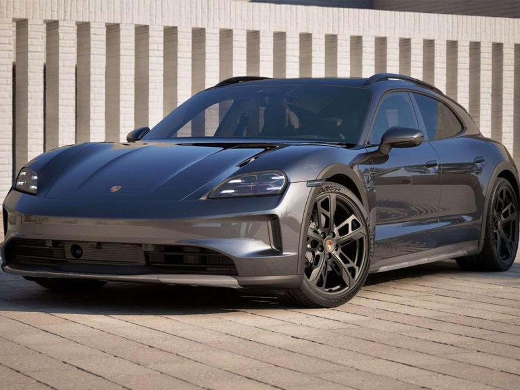Porsche Taycan 4