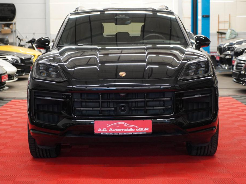 Porsche Cayenne Black Edition