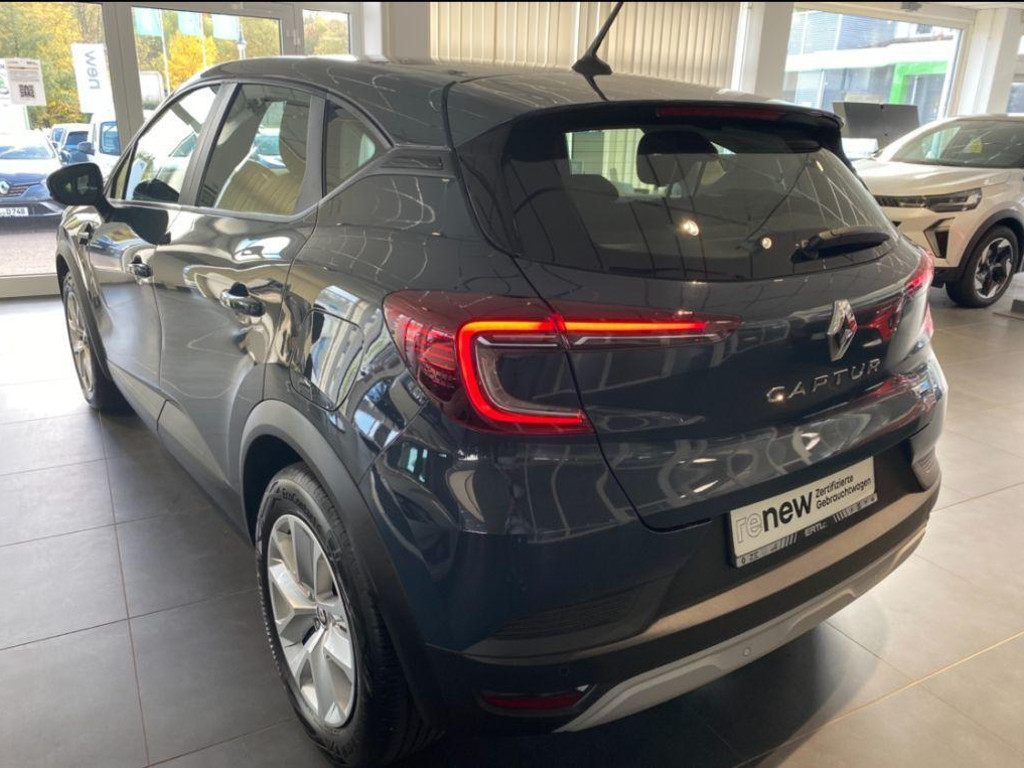 Renault Captur Business Line E-Tech