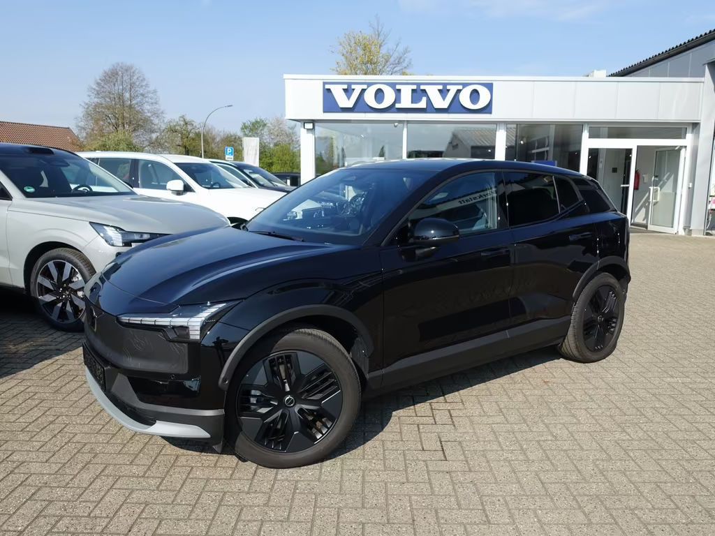 Volvo EX30 Performance Twin motor Ultra