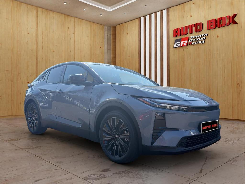 Toyota C-HR Vierwielaandrijving Lounge