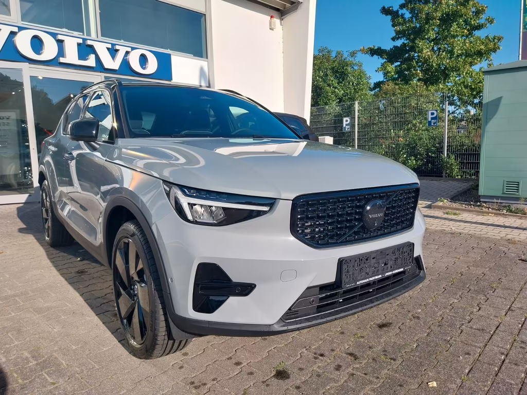 Volvo XC40 Ultra