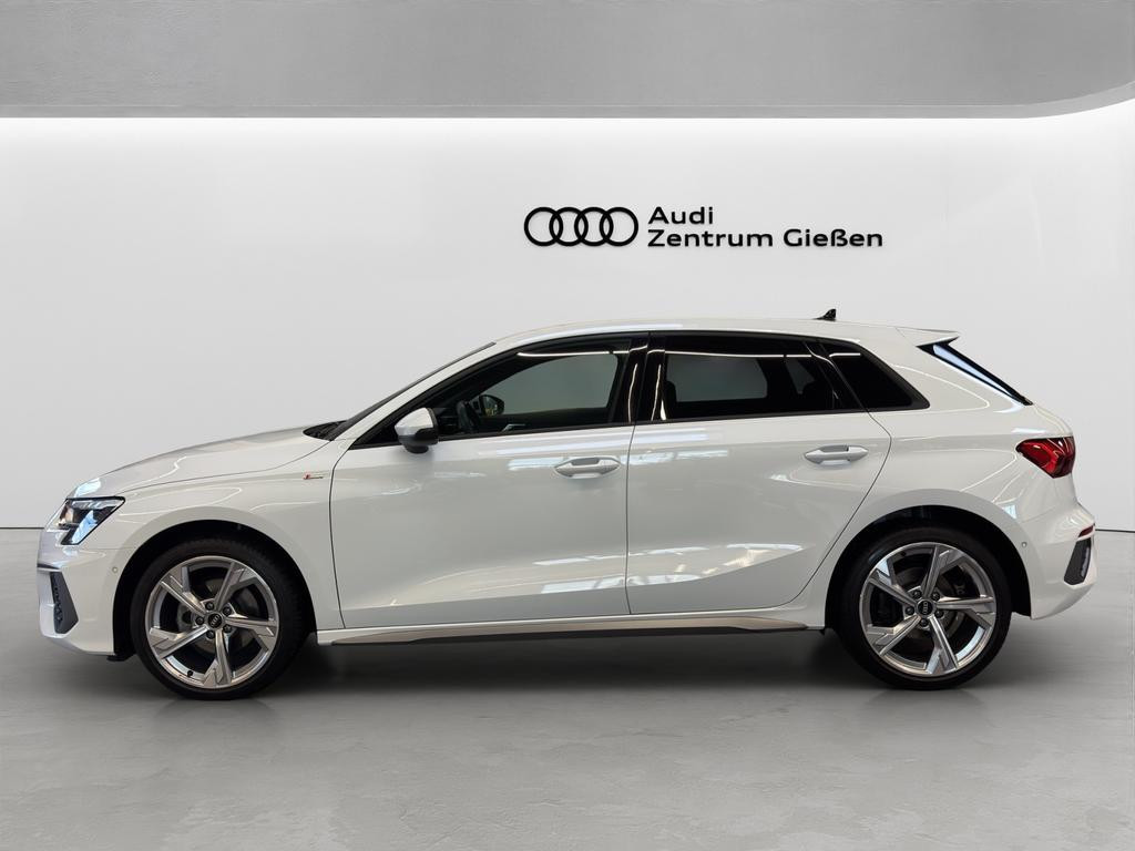 Audi A3 Sportback Sedan S-Line 35 TDI