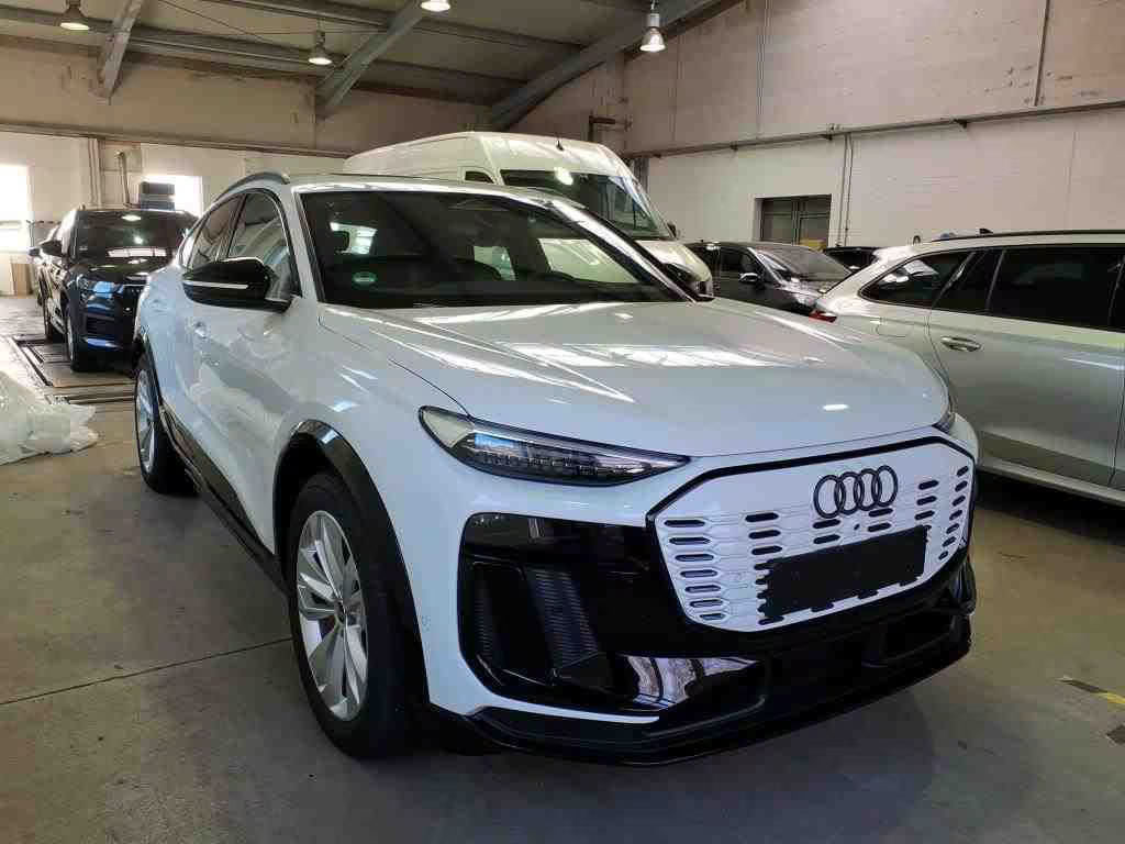 Audi SQ6 e-tron