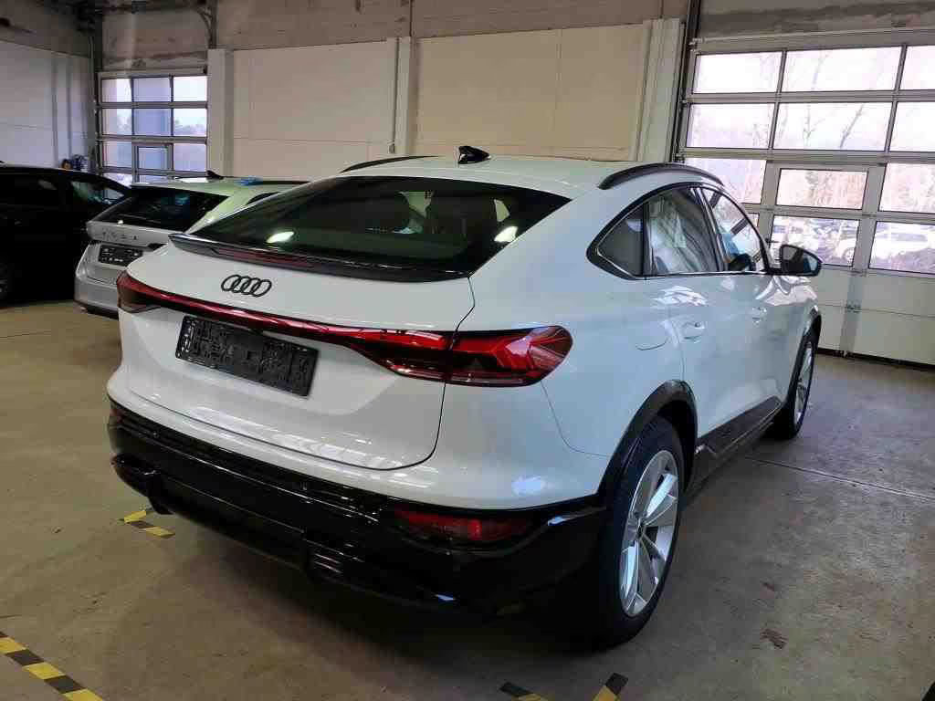 Audi SQ6 e-tron