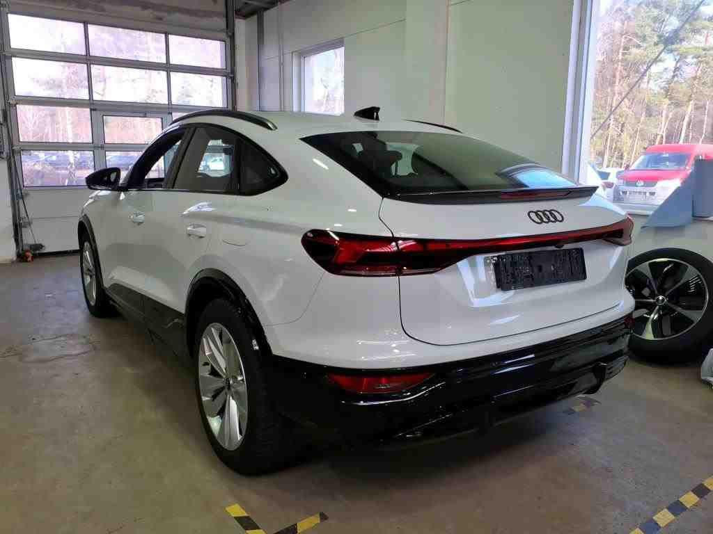 Audi SQ6 e-tron