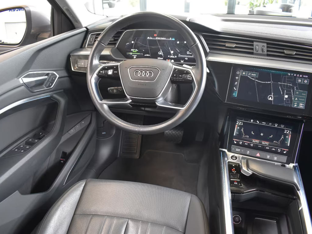 Audi e-tron