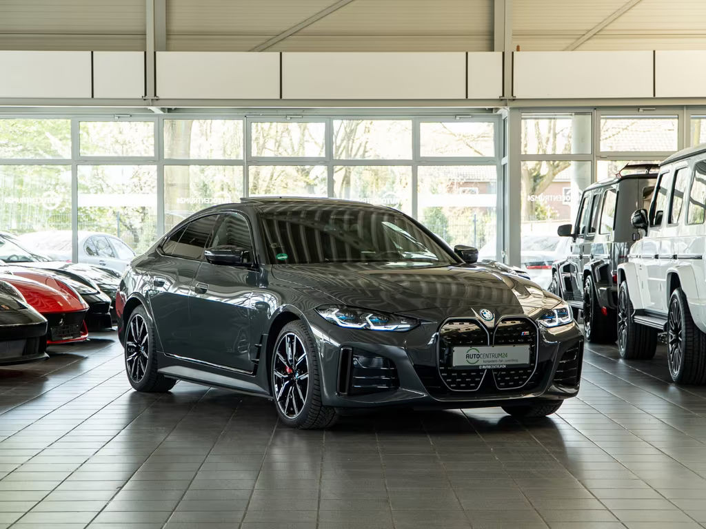 BMW i4 Coupé Gran Coupé Sedan M50
