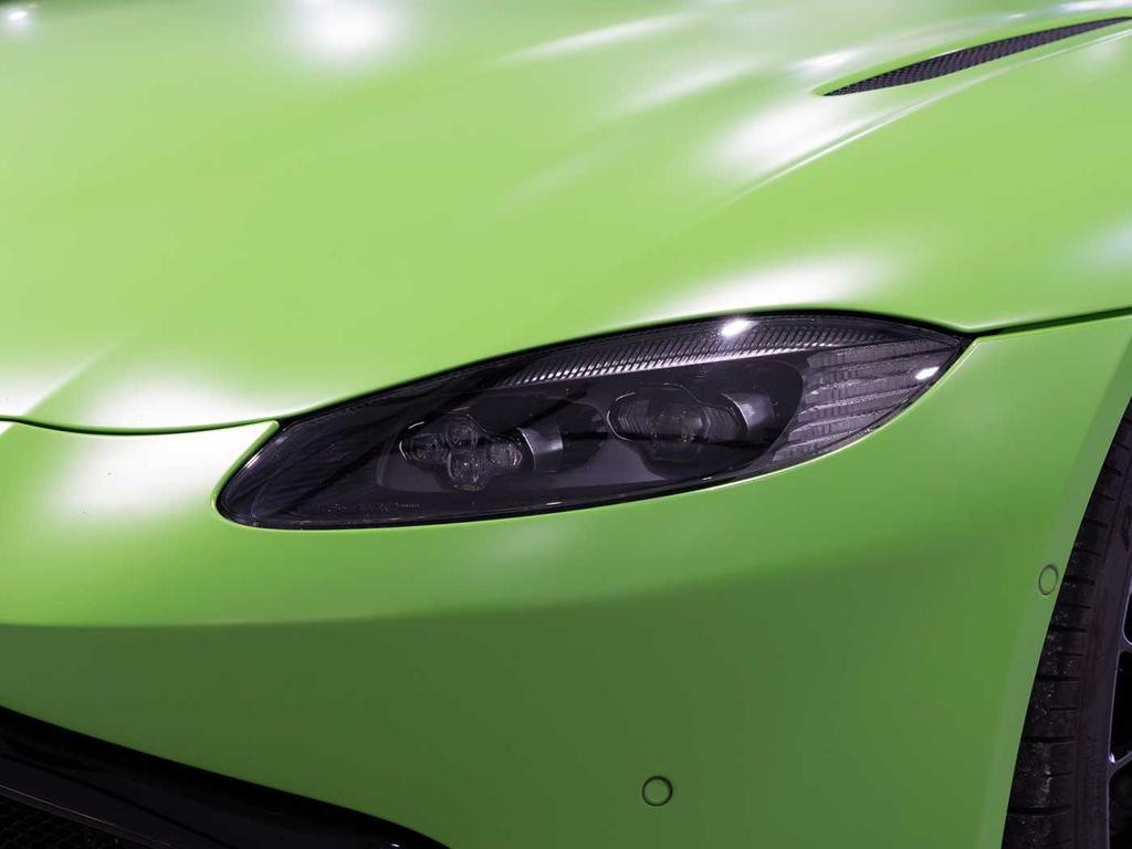 Aston Martin V8 Vantage