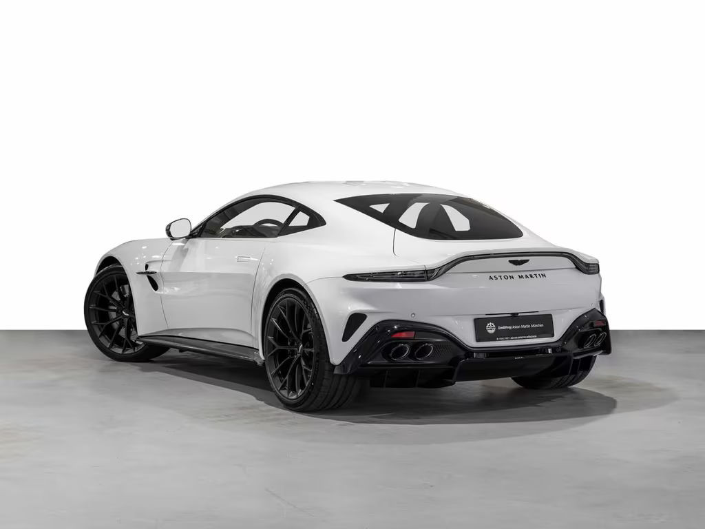 Aston Martin V8 Vantage
