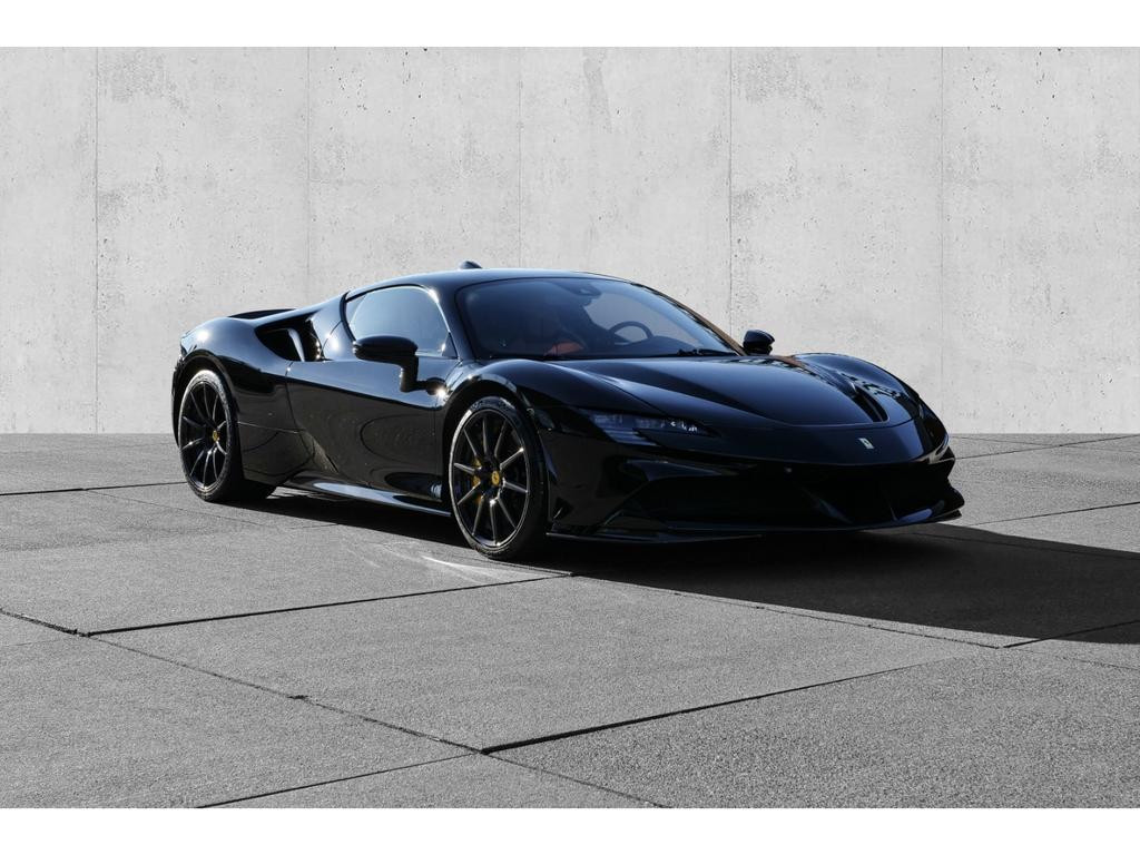 Ferrari SF90