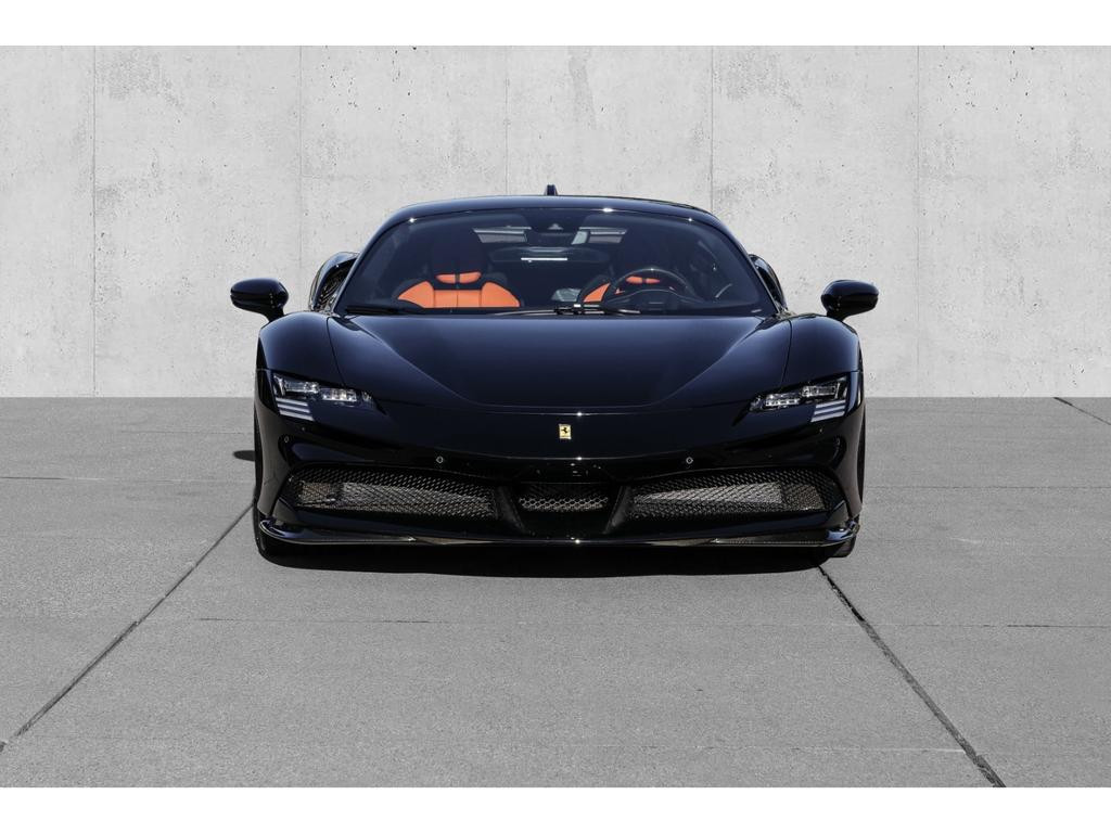 Ferrari SF90