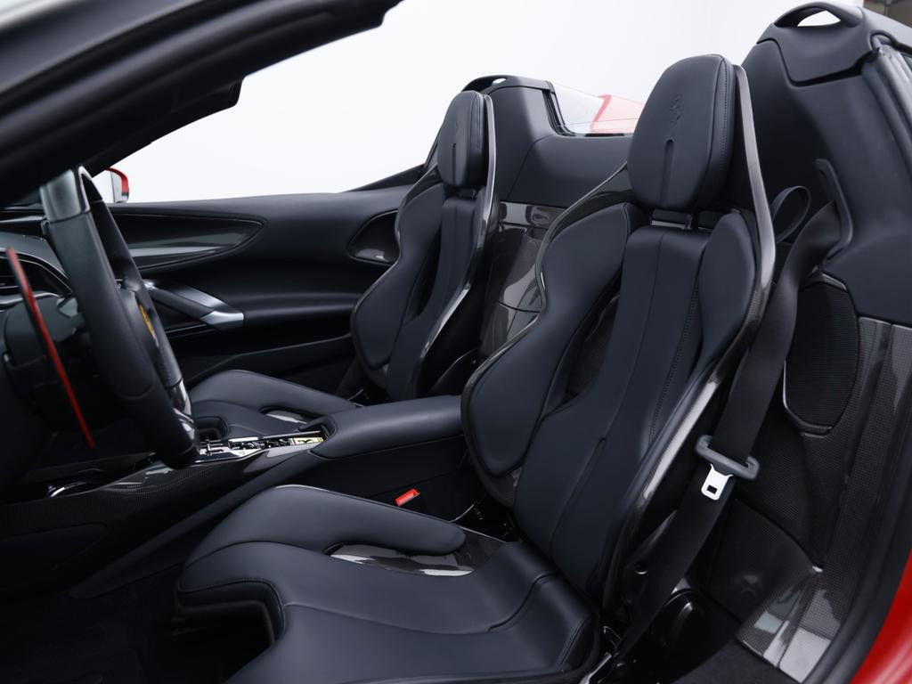 Ferrari SF90