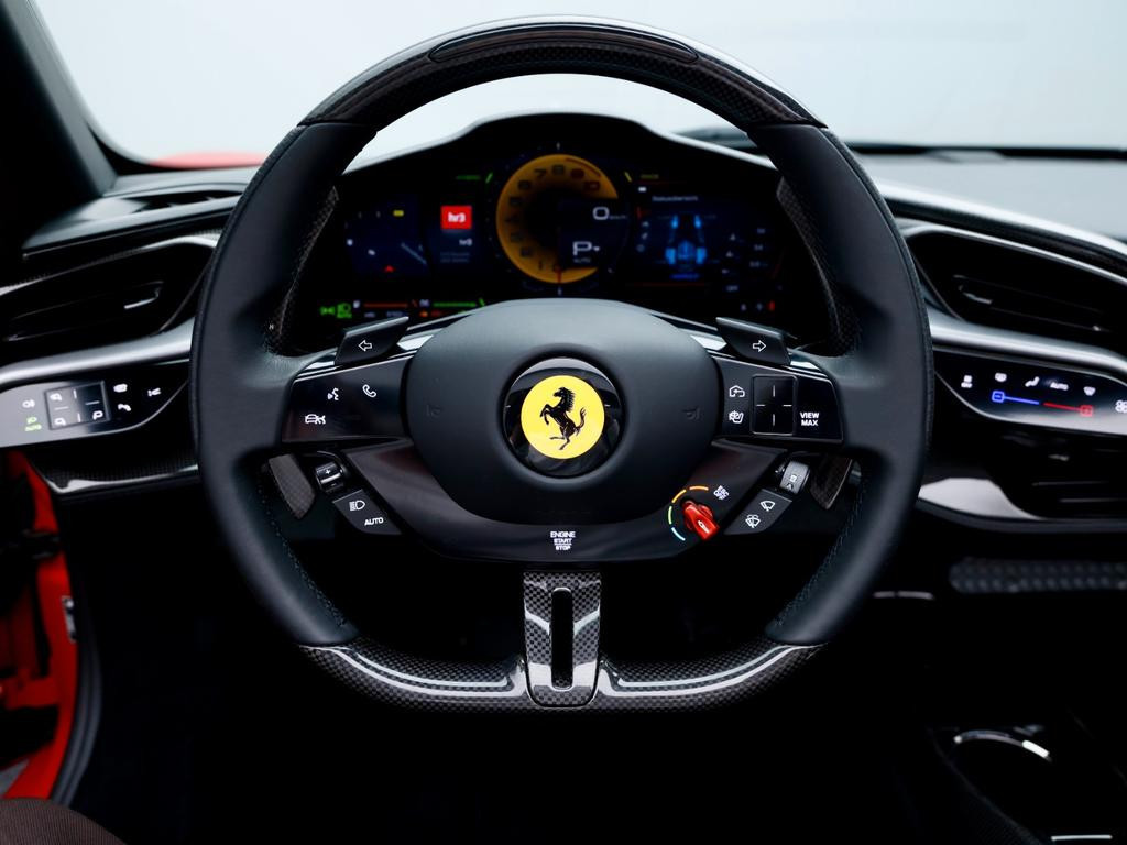 Ferrari SF90