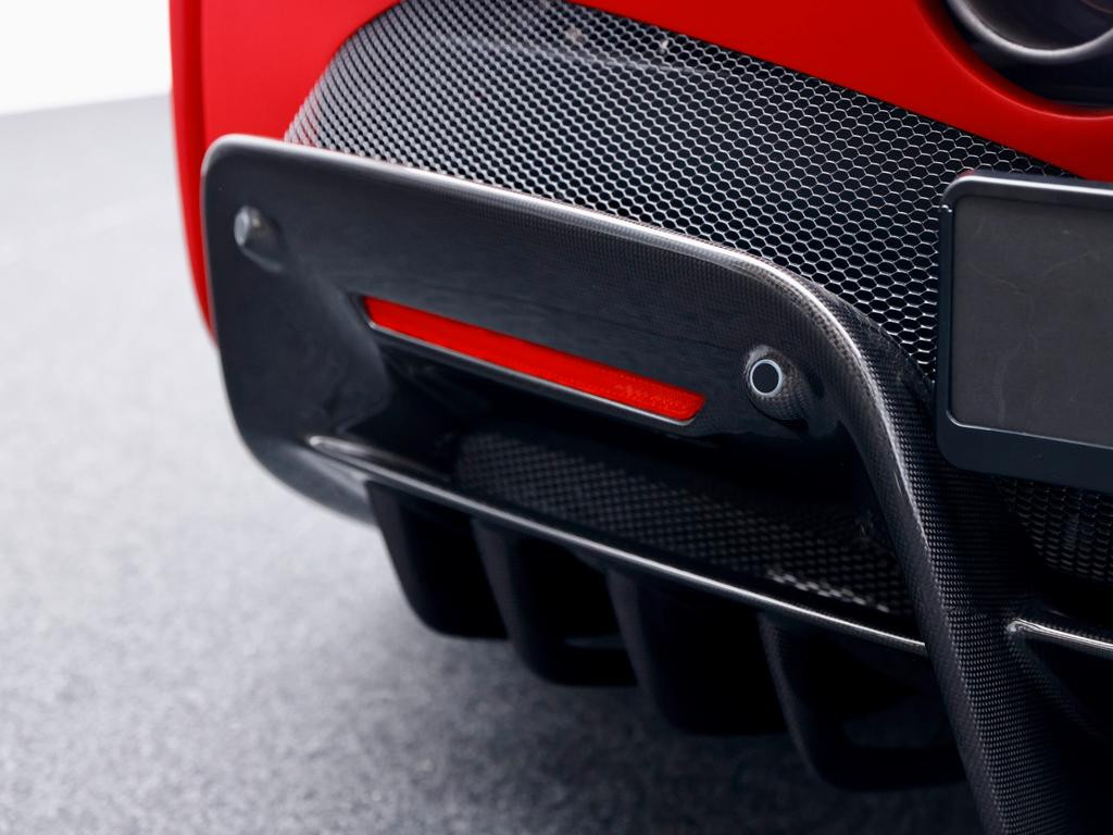 Ferrari SF90