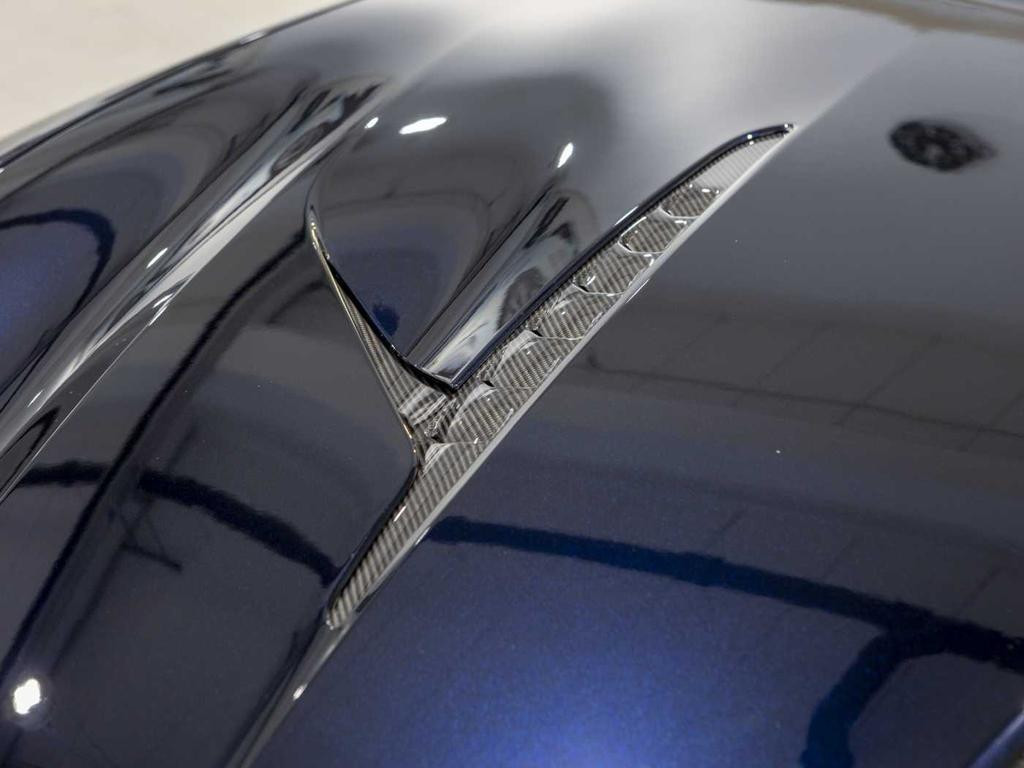 Aston Martin Vanquish