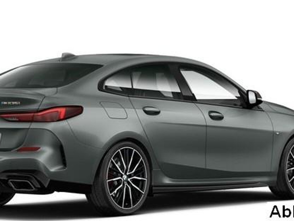 BMW M235