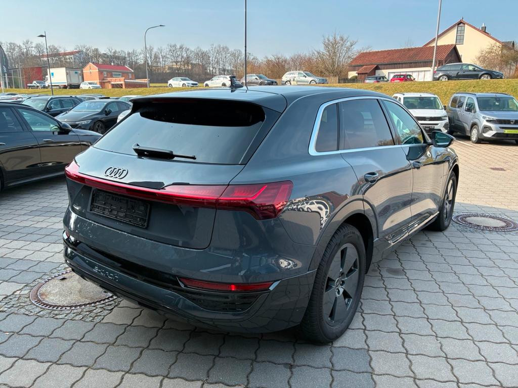 Audi Q8 e-tron