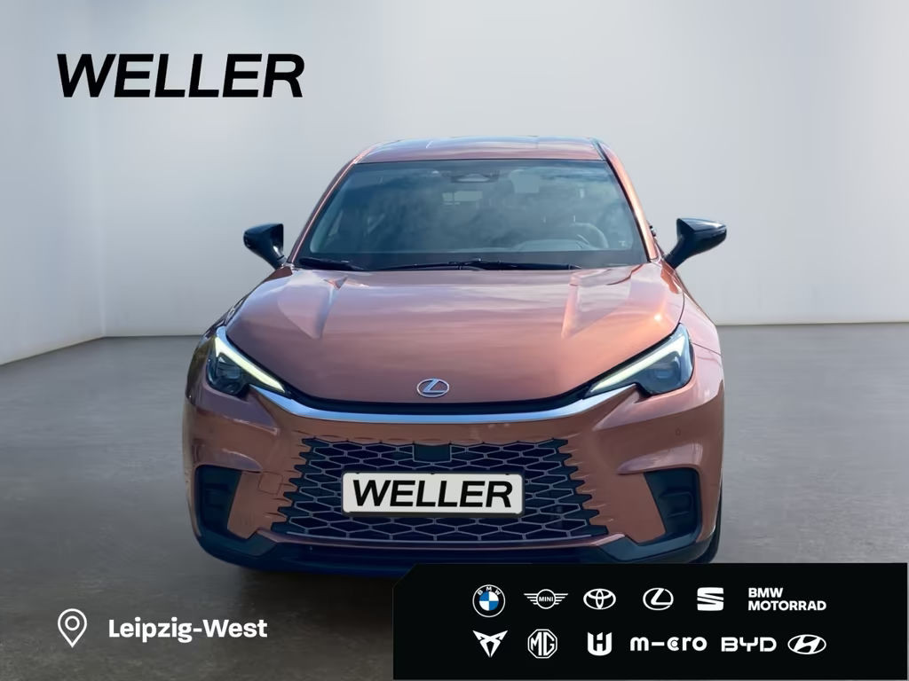 Lexus LBX
