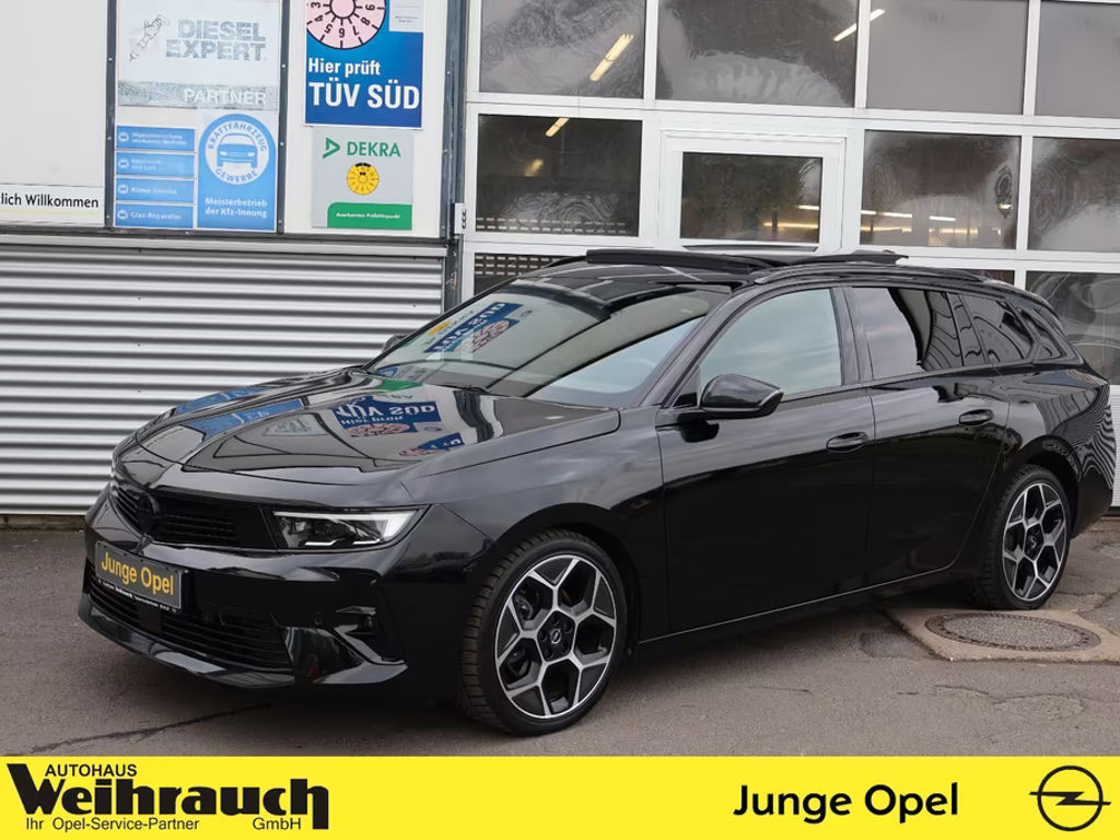 Opel Astra Sports Tourer Ultimate 1.2 Turbo Turbo