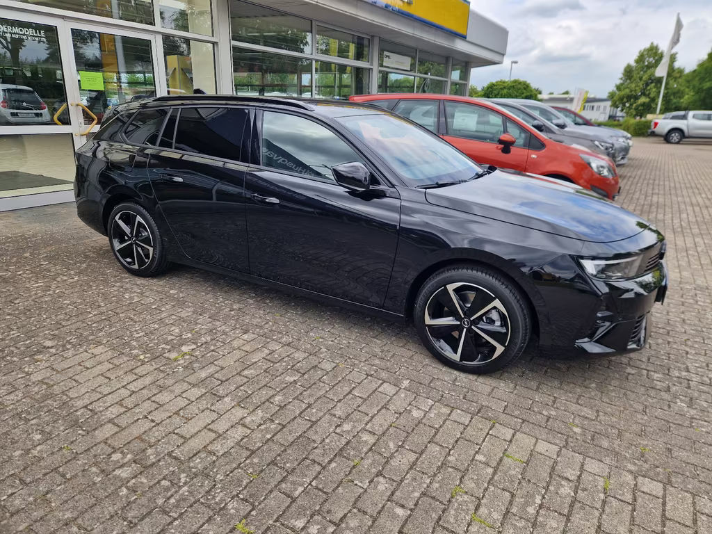 Opel Astra Sports Tourer Grand Sport GS-Line