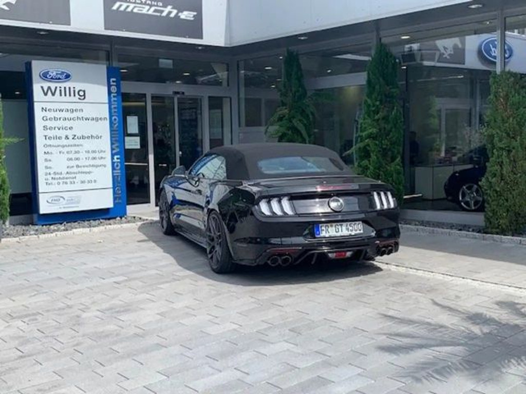 Ford Mustang