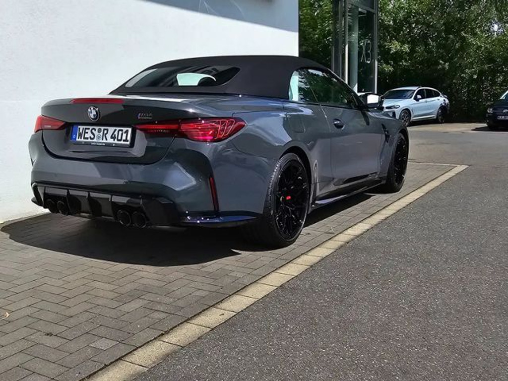 BMW M4