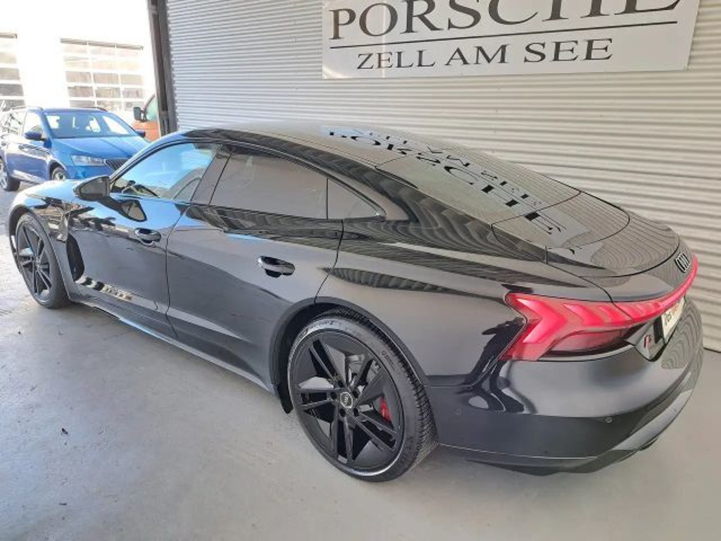 Audi e-tron GT