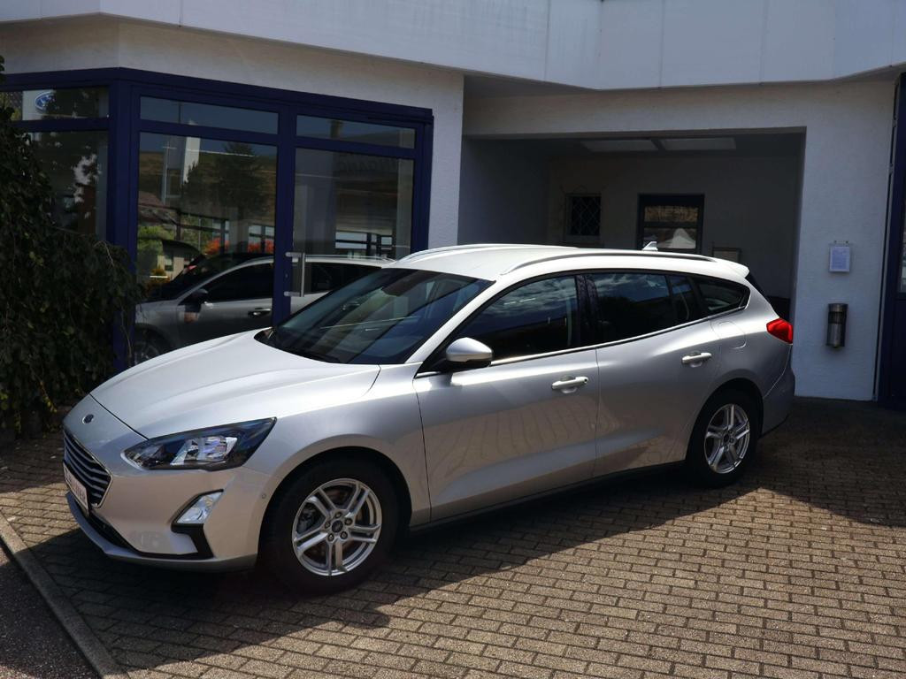 Ford Focus Cool & Connect