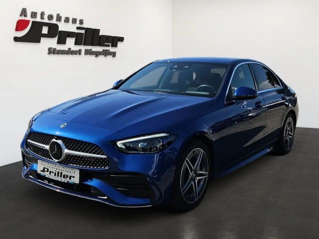 Mercedes-Benz C-Klasse C 220 AMG Line C 220 d Sedan