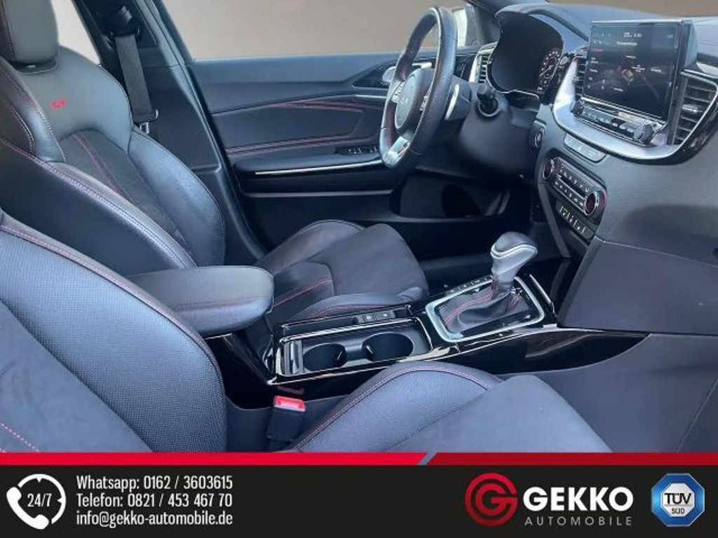 Kia ProCeed