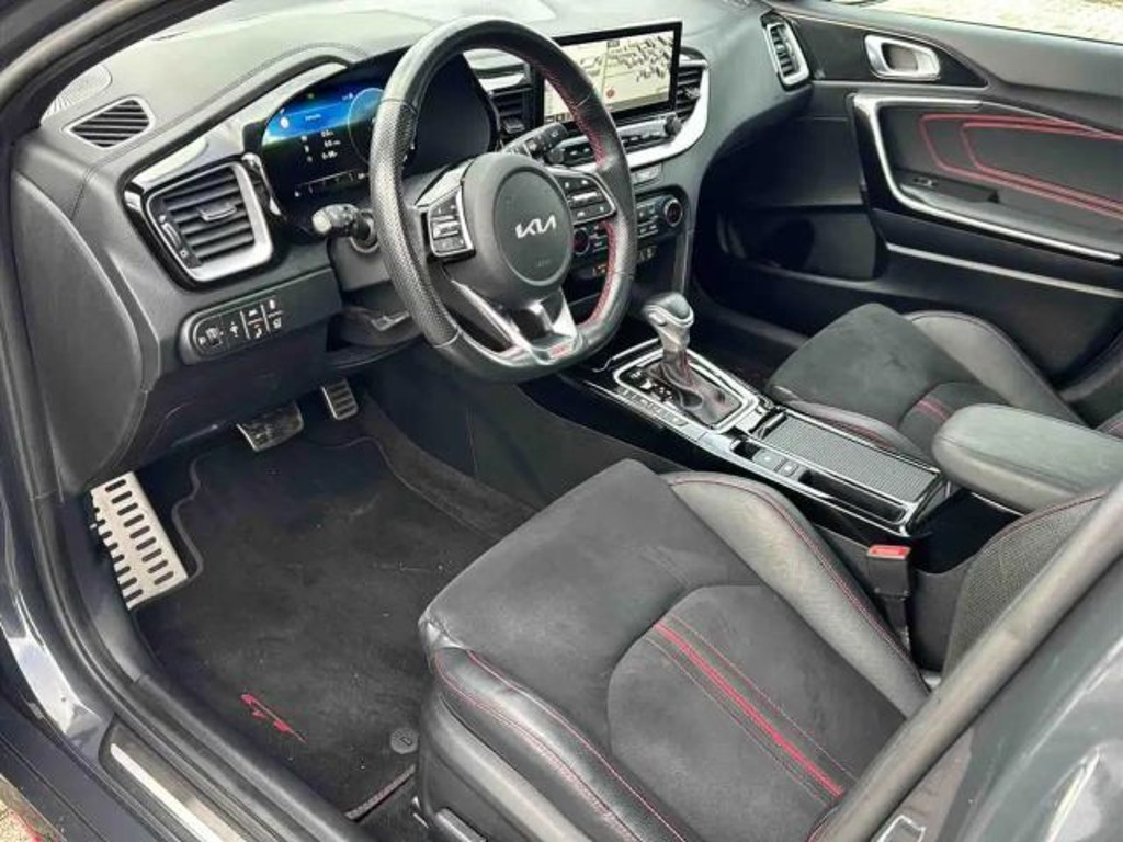 Kia ProCeed