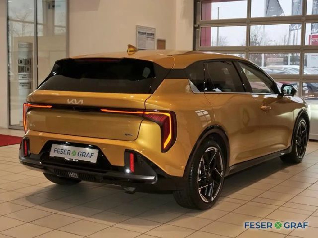 Kia K4
