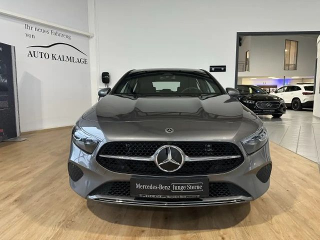 Mercedes-Benz A-Klasse A 220 4MATIC Progressive