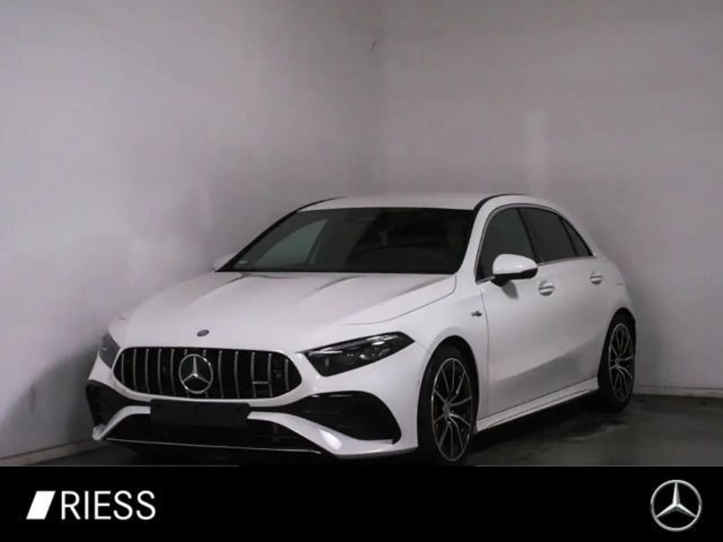Mercedes-Benz A-Klasse AMG A 4MATIC A 35 AMG