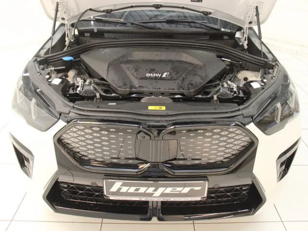 BMW iX2