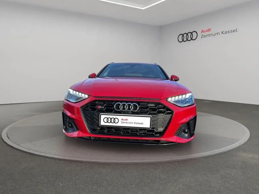 Audi S4