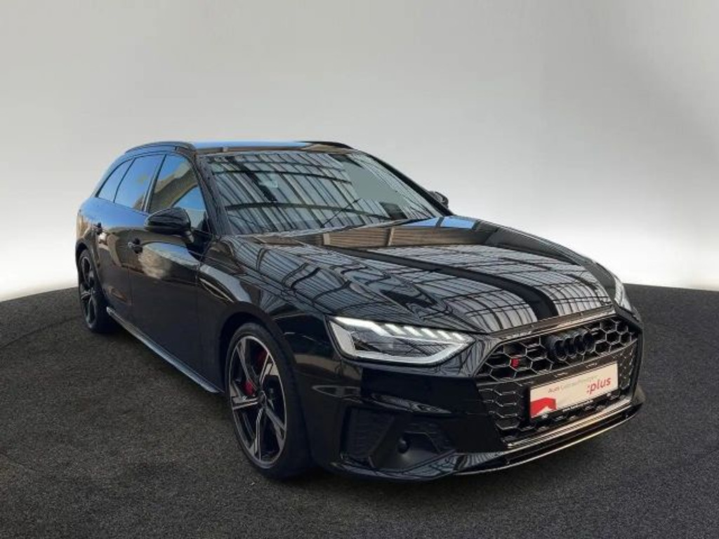 Audi S4