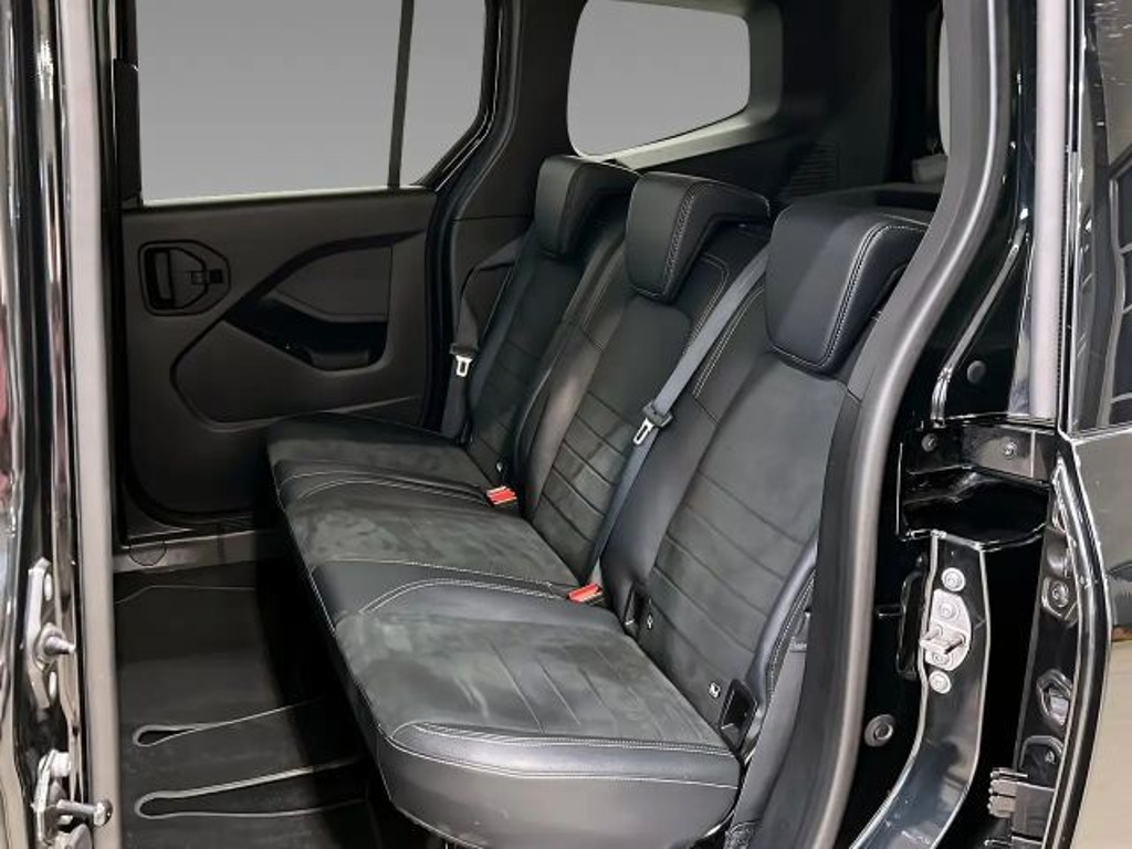Mercedes-Benz T 180